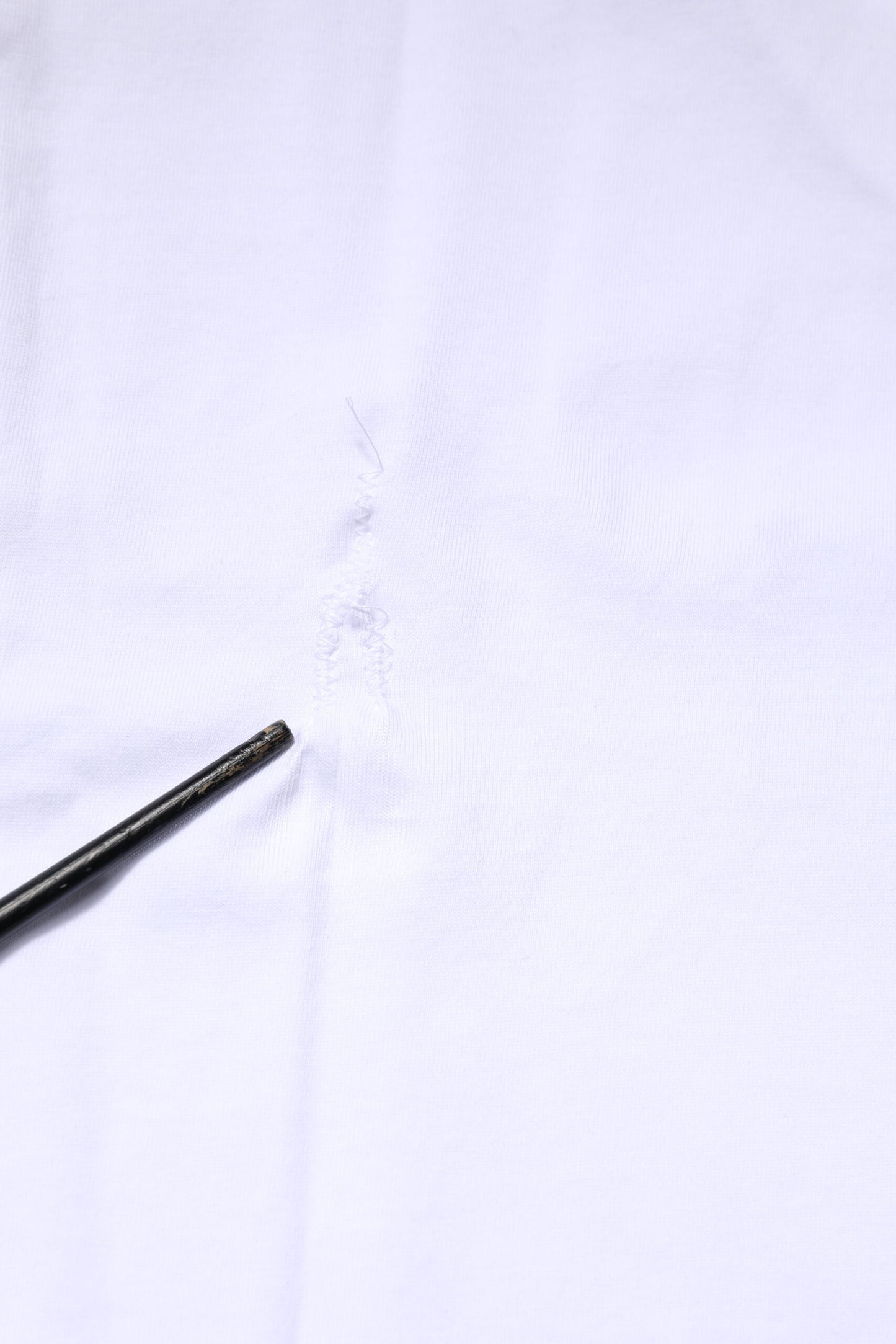 Dolce &amp; Gabbana – Weißes Baumwoll-T-Shirt mit Rundhalsausschnitt und Logo-Patch