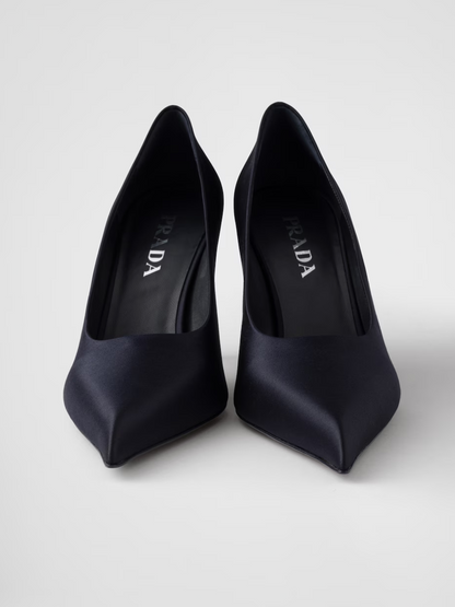 Prada Blaue Satinpumps