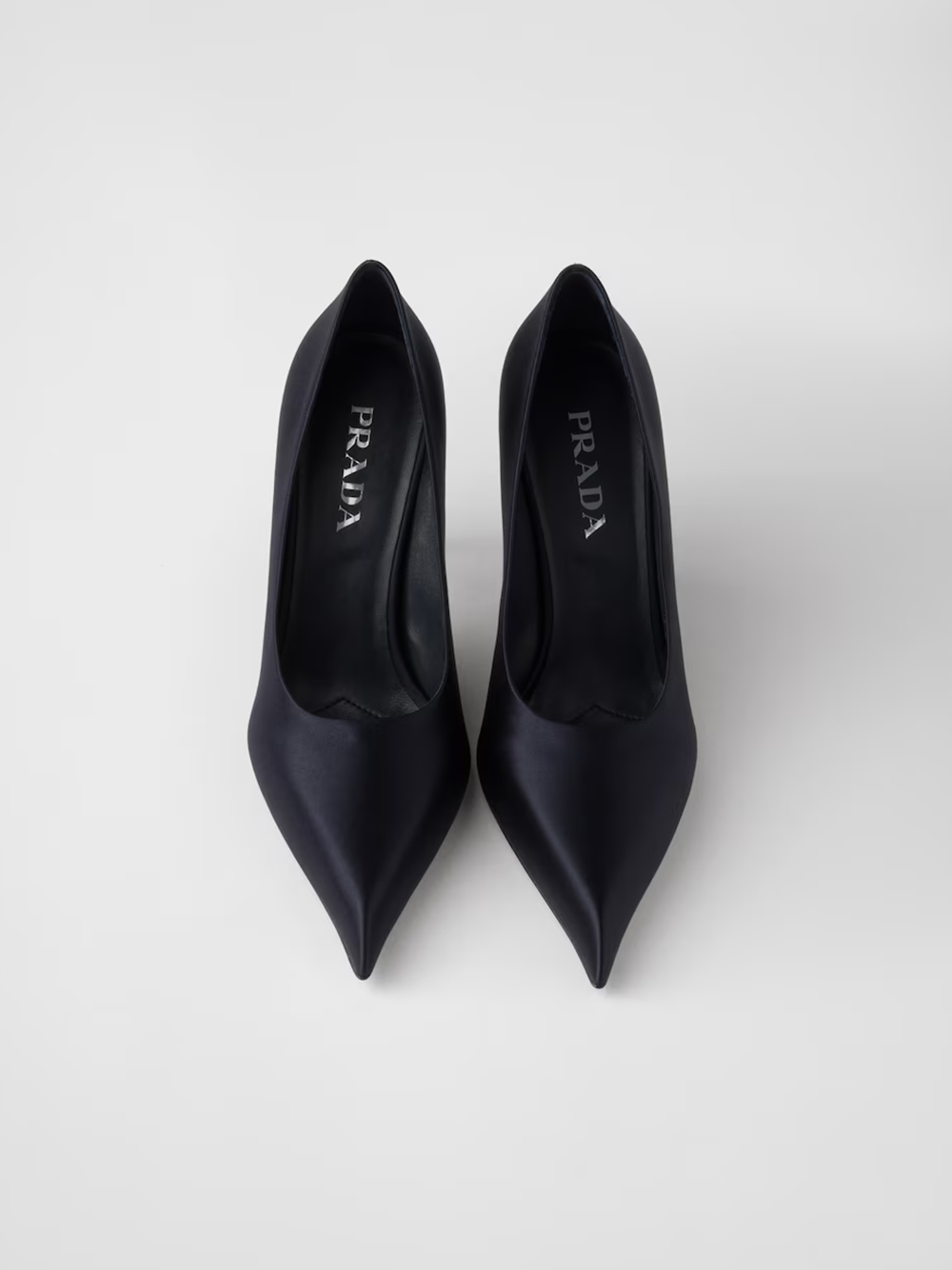 Prada Blaue Satinpumps