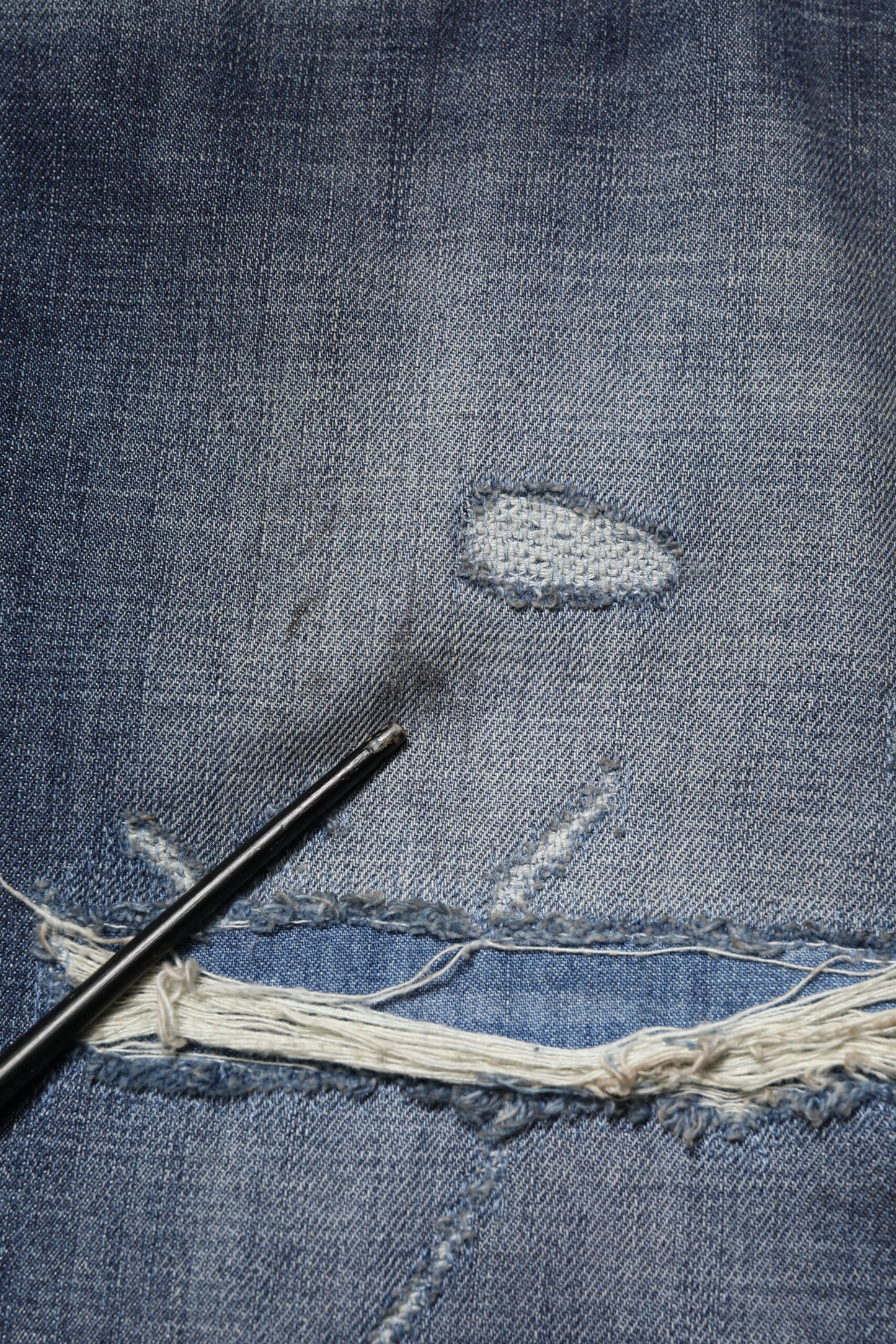 Dolce &amp; Gabbana Blaue verwaschene zerfetzte Baumwolljeans für Herren