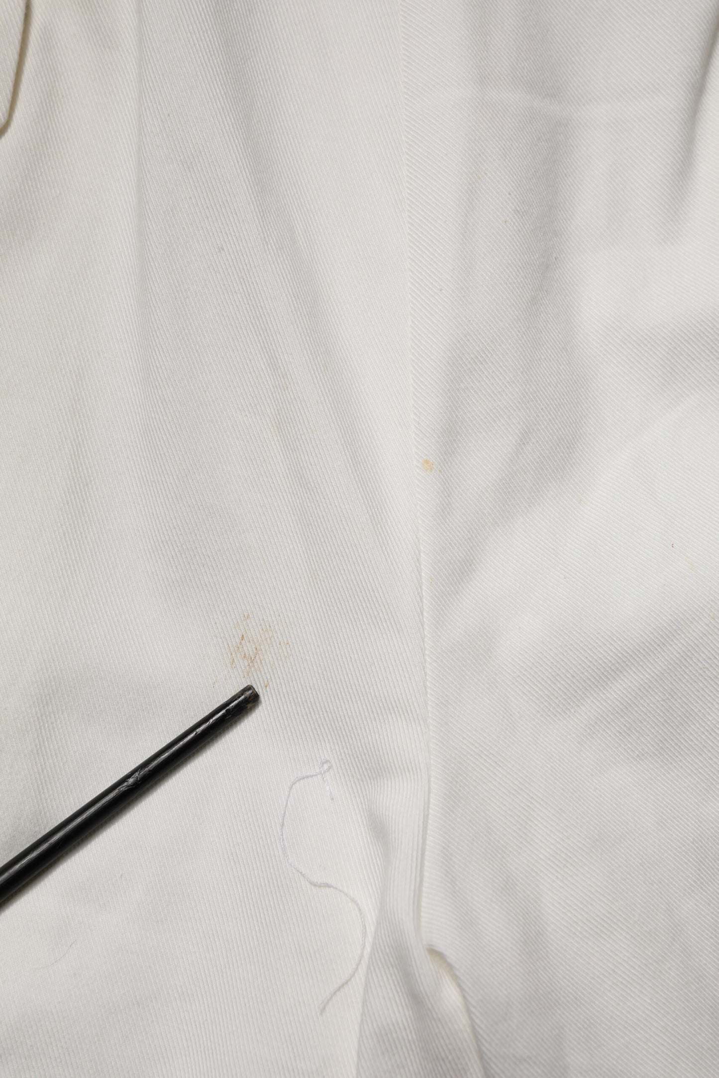 بنطلون رياضي رجالي من Dolce &amp; Gabbana مصنوع من القطن باللون الأبيض