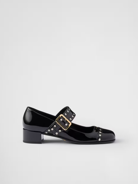 Prada – Mary-Jane-Pumps aus schwarzem Lackleder
