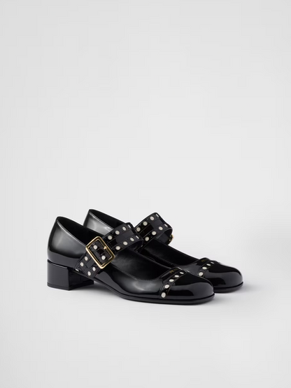 Prada – Mary-Jane-Pumps aus schwarzem Lackleder