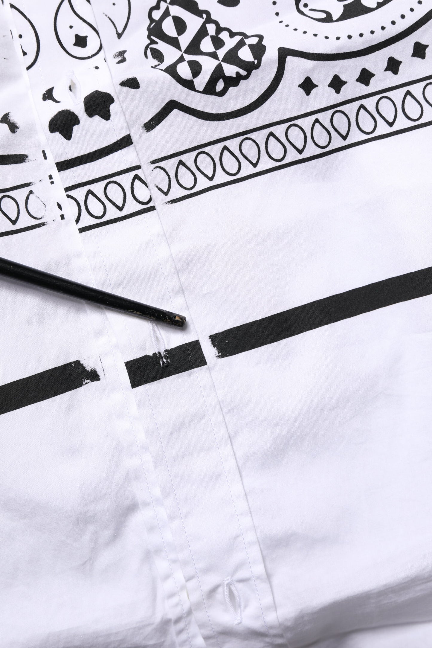 Dolce &amp; Gabbana Weißes formelles Hemd mit MARTINI-Bandana-Print