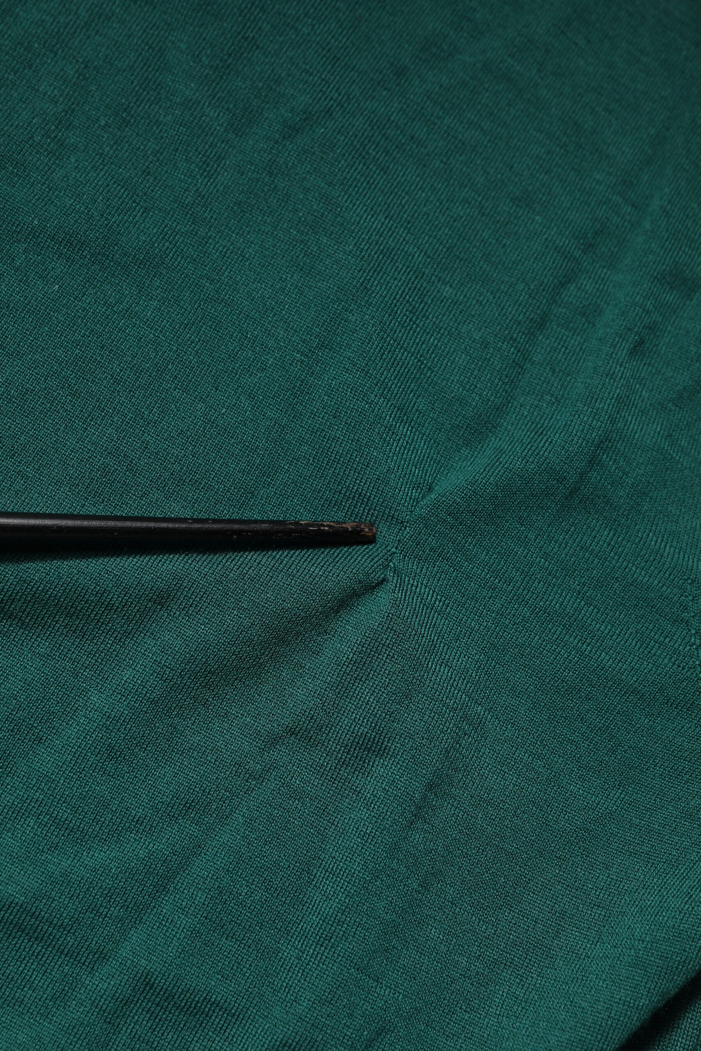 سويت شيرت دولتشي آند غابانا الأخضر من الكشمير بياقة دائرية