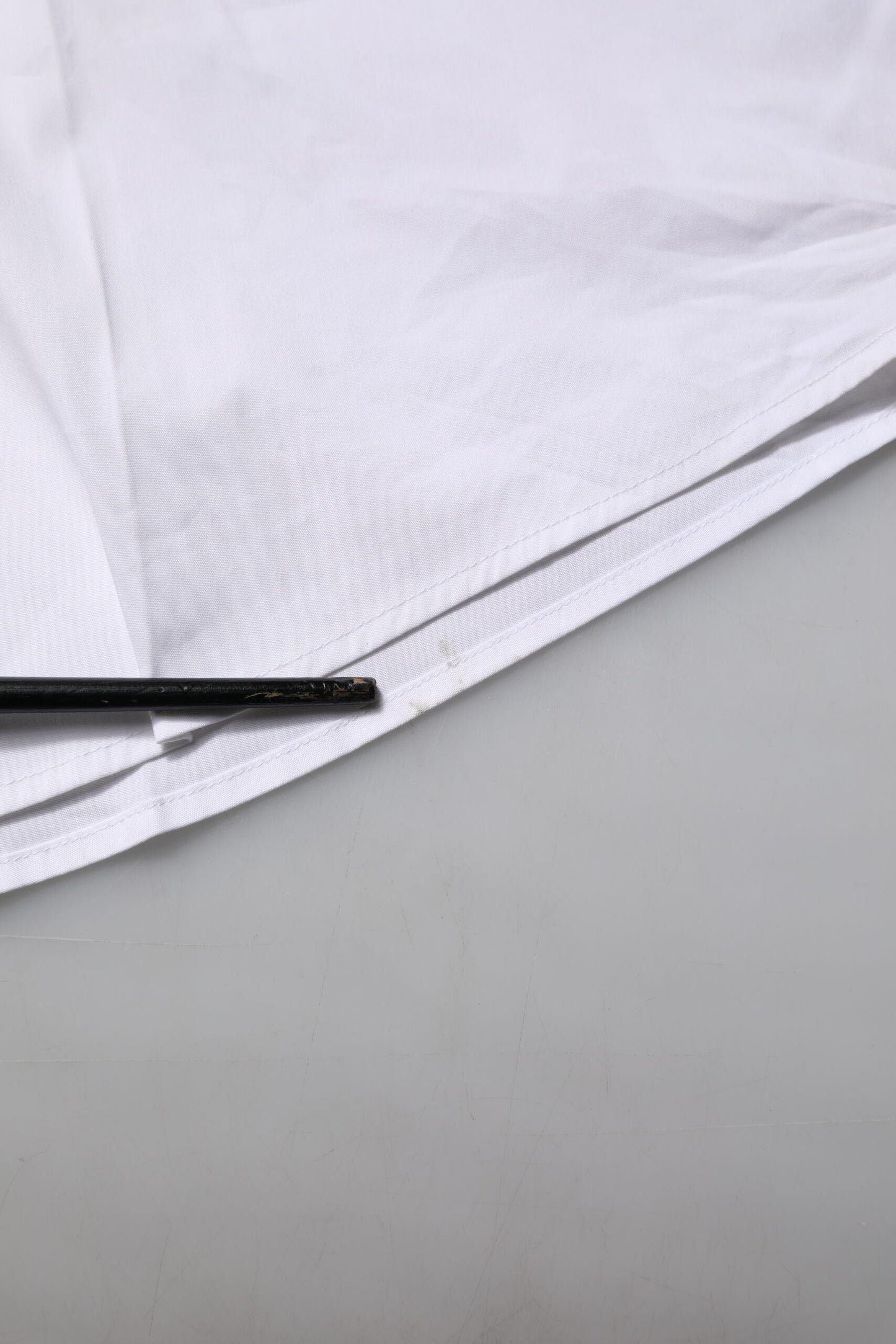 Dolce &amp; Gabbana – Weißes, langärmliges, formelles Hemd aus Baumwolle in GOLD