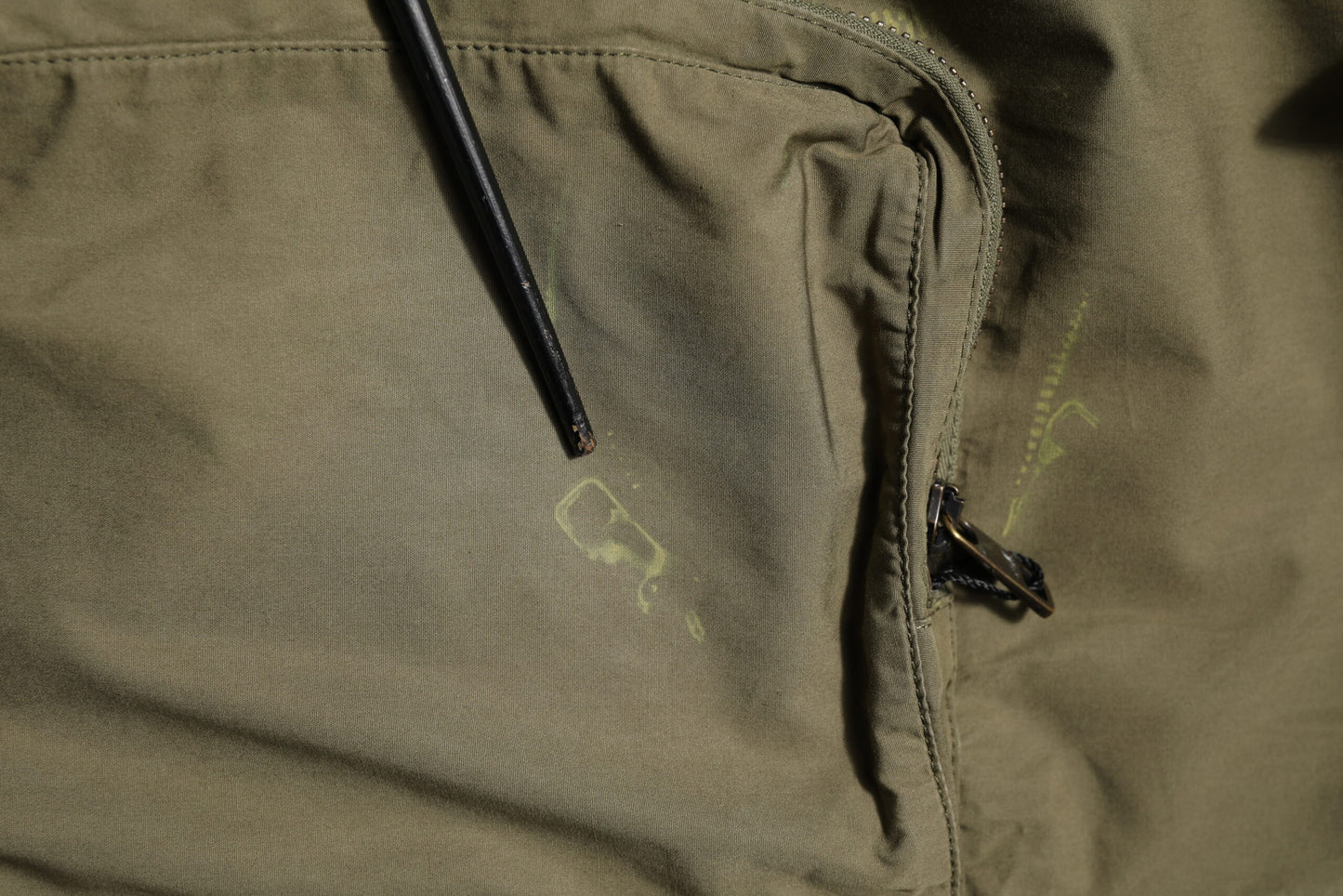 Dolce &amp; Gabbana – Langärmliges Button-Down-Hemd in Armeegrün