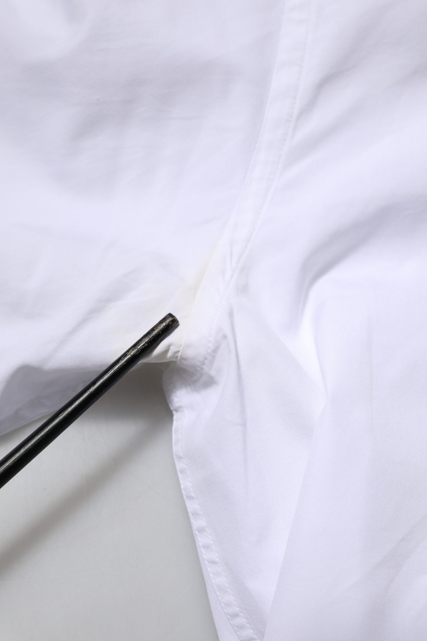 Dolce &amp; Gabbana Weißes Baumwoll-GOLD-Langarmhemd für Herren