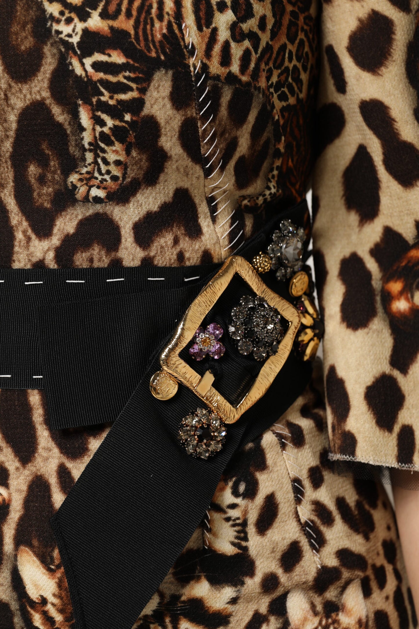 Dolce &amp; Gabbana – Braunes A-Linien-Midikleid mit Gürtel und Leopardenmuster