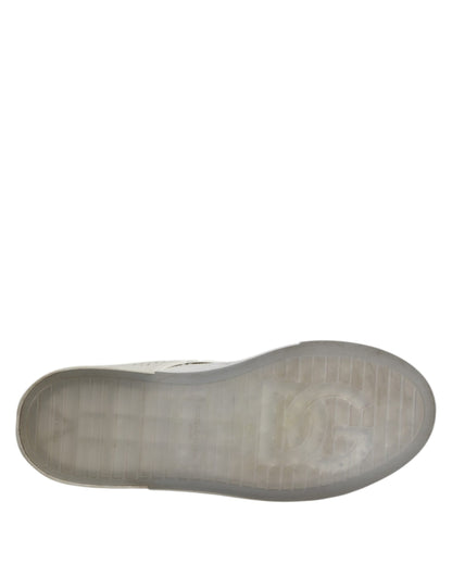 حذاء سنيكرز رجالي أبيض منخفض الرقبة من دولتشي آند غابانا بنقشة DG