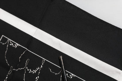 Dolce &amp; Gabbana – Schwarz-weiß bedruckter quadratischer Foulardschal