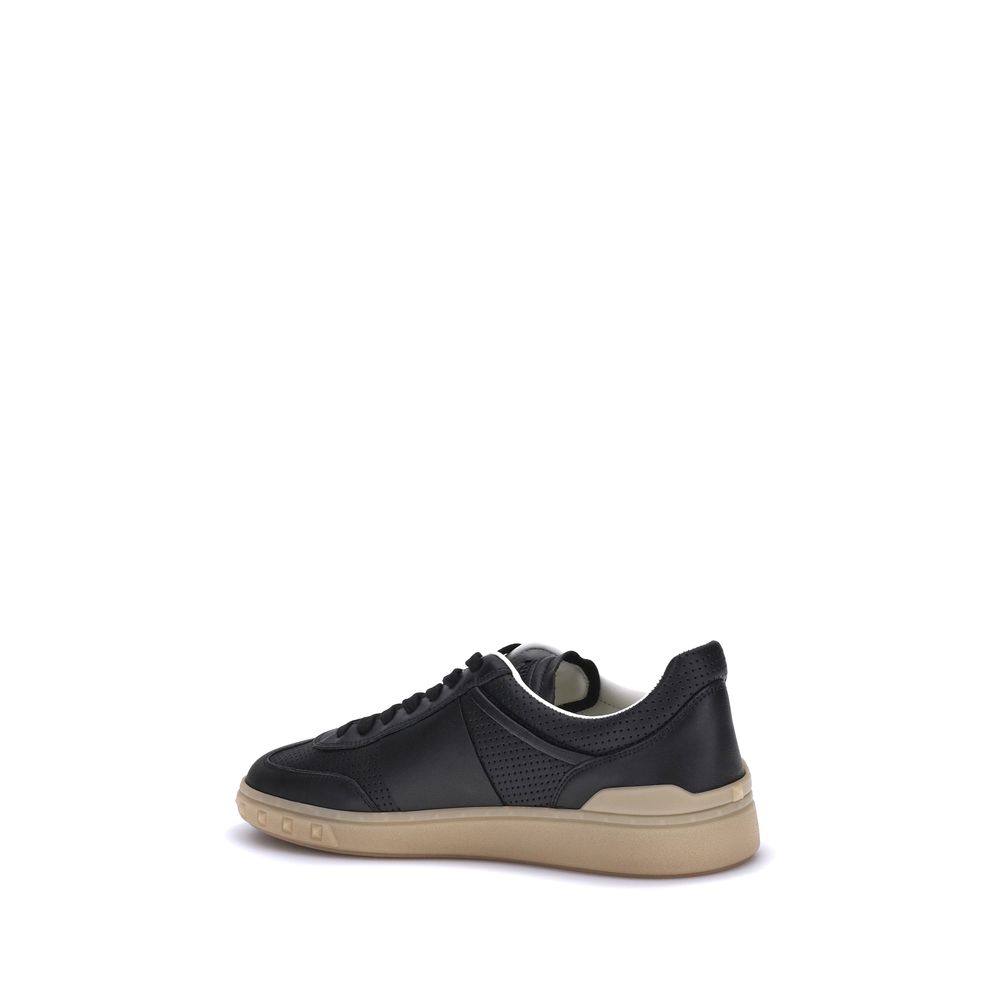Valentino Garavani Schwarze Gummi-Sneaker mit niedrigem Schaft