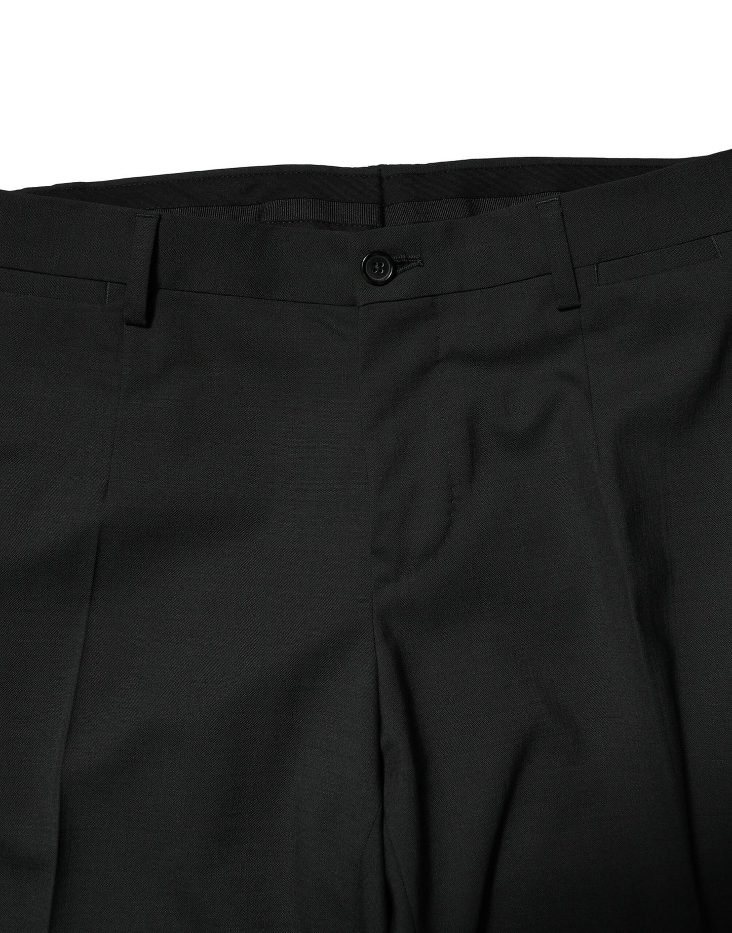 بدلة دولتشي آند غابانا السوداء من الصوف مكونة من قطعتين وصدر واحد