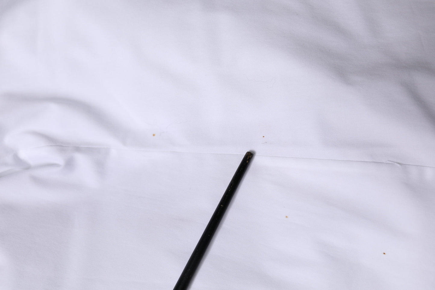 قميص دولتشي آند غابانا أبيض من القطن بأكمام طويلة وياقة