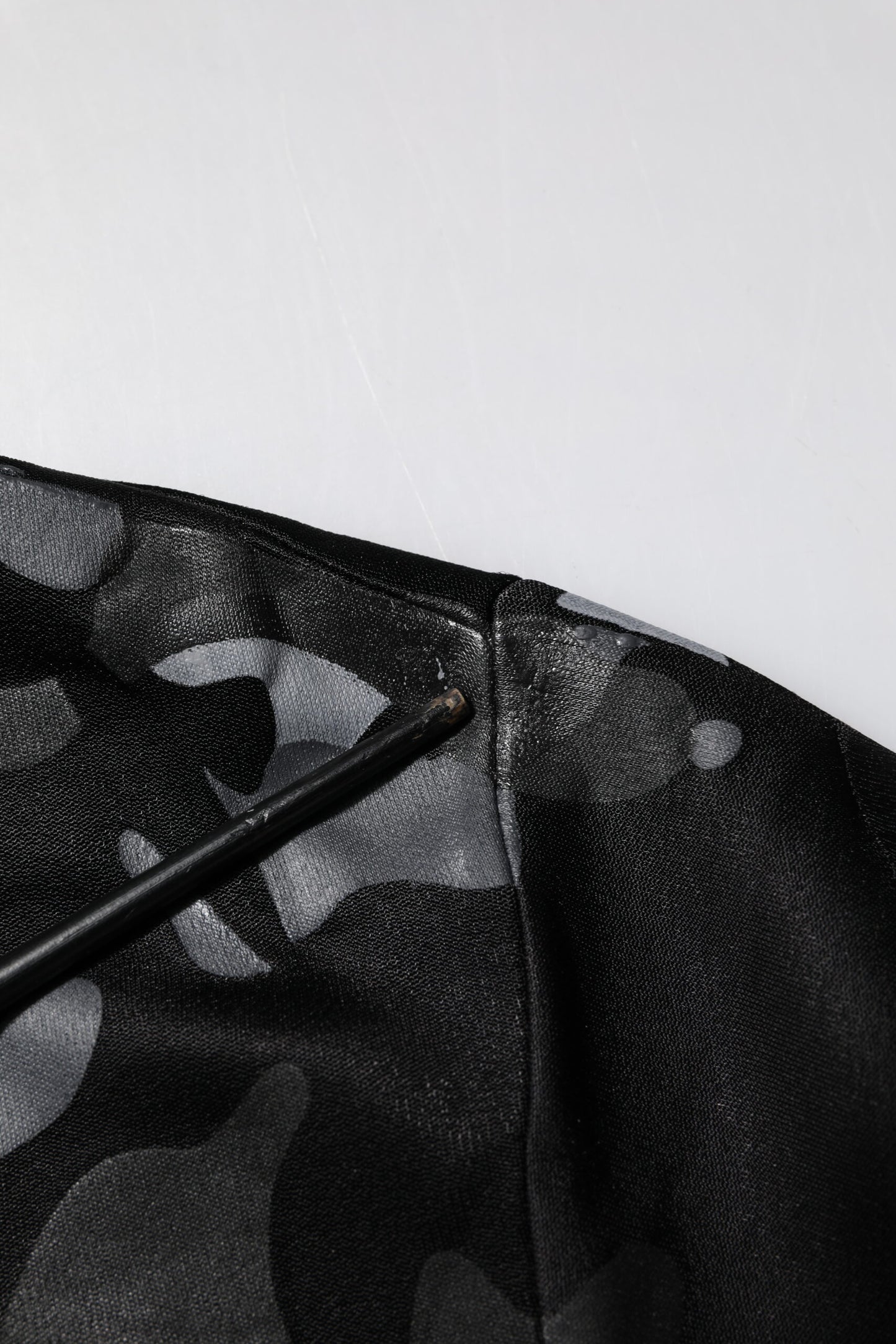 Dolce & Gabbana Black Camouflage Pullover Sweatshirt Sweater