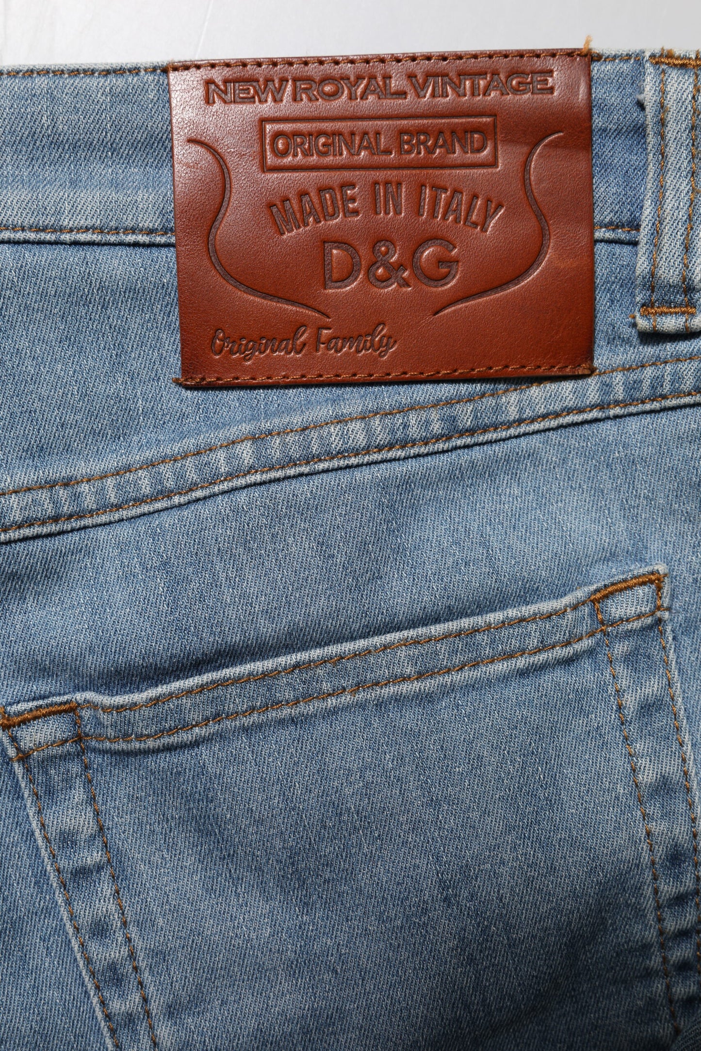 Dolce &amp; Gabbana – PRETTY – Skinny-Jeans aus Baumwolle mit mittlerer Taille in Blau 