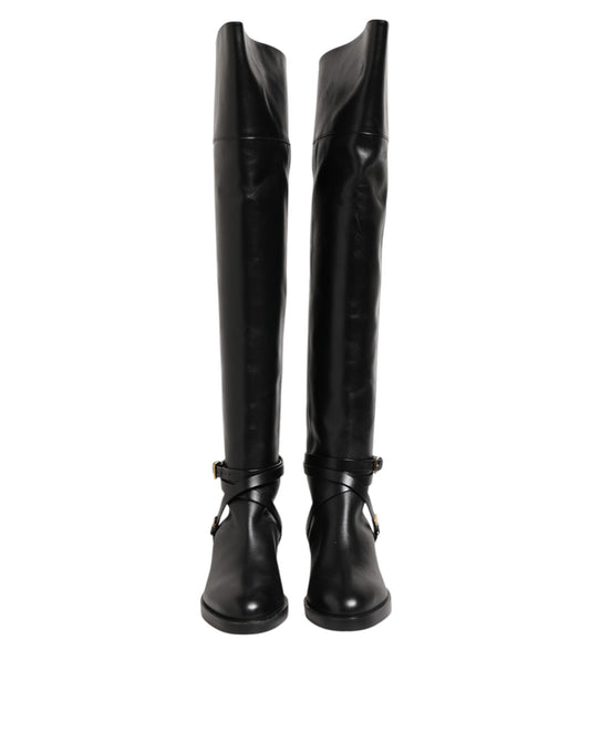Elisabetta Franchi – Hohe Stiefel aus schwarzem Leder mit Schnalle