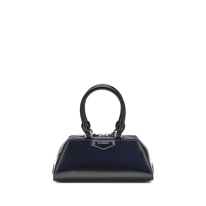 Givenchy Handtasche aus schwarzem Kalbsleder (Bos Taurus)