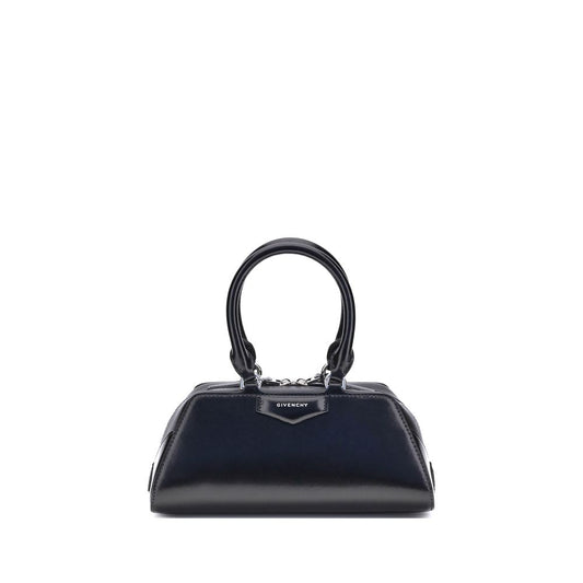 Givenchy Handtasche aus schwarzem Kalbsleder (Bos Taurus)