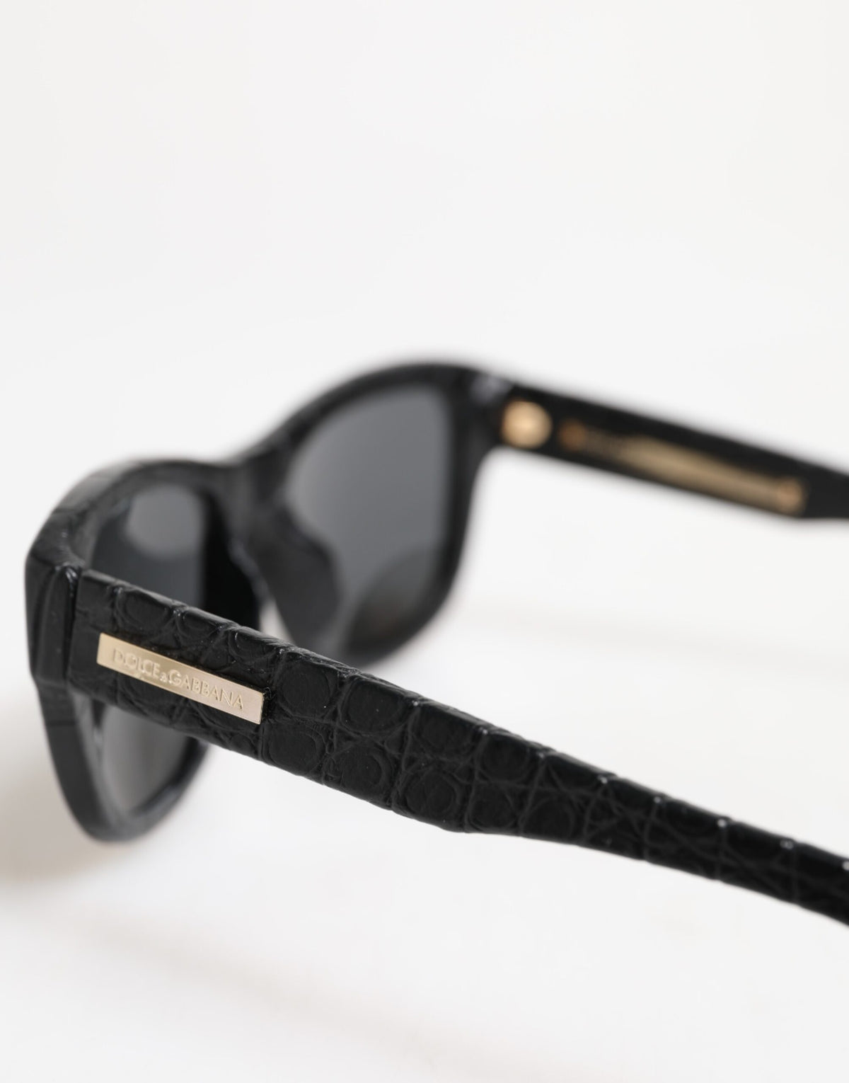 Dolce &amp; Gabbana – Sonnenbrille mit getönten Gläsern und schwarzem Lederrahmen DG4177