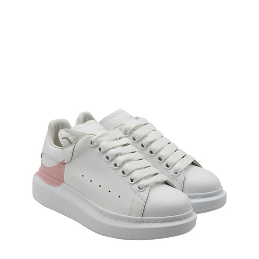 Alexander McQueen Sneaker aus weißem Kalbsleder mit dicker Sohle