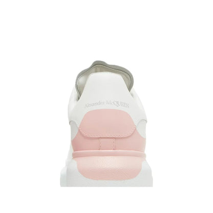 Alexander McQueen Sneaker aus weißem Kalbsleder mit dicker Sohle