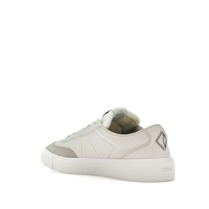 Dior Sneaker aus grauem Kalbsleder, niedriger Schaft
