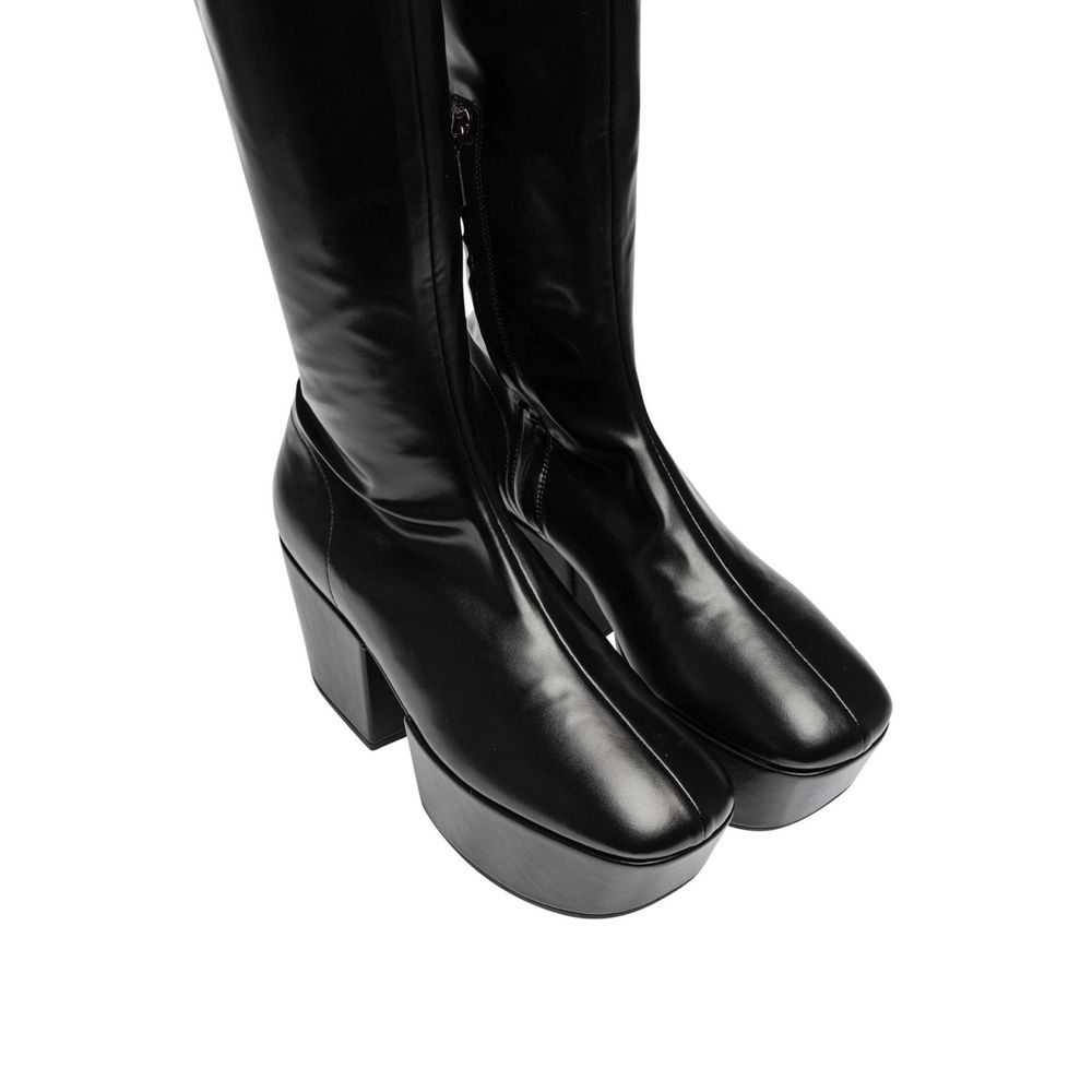 Prada Plateaustiefel aus Leder