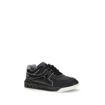Valentino Garavani Schwarze Kalbsleder-Sneaker Bos Taurus mit niedrigem Schaft