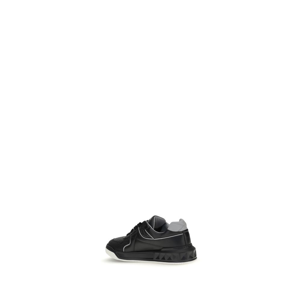 Valentino Garavani Schwarze Kalbsleder-Sneaker Bos Taurus mit niedrigem Schaft