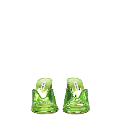 Grüne Plateauschuhe aus Plexiglas von Miu Miu