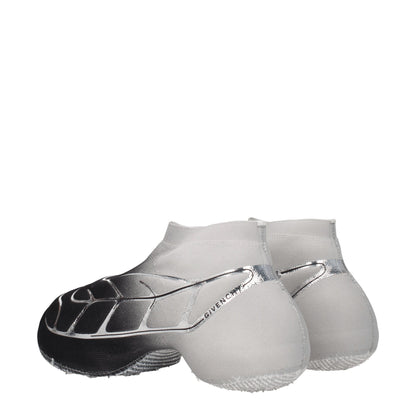 حذاء رياضي من القماش الأسود من جيفنشي