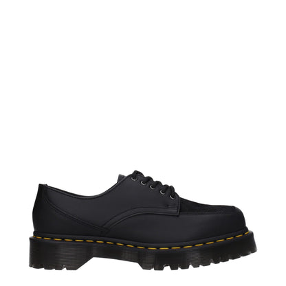Dr. Martens – Oxfords und Derbys aus schwarzem Leder