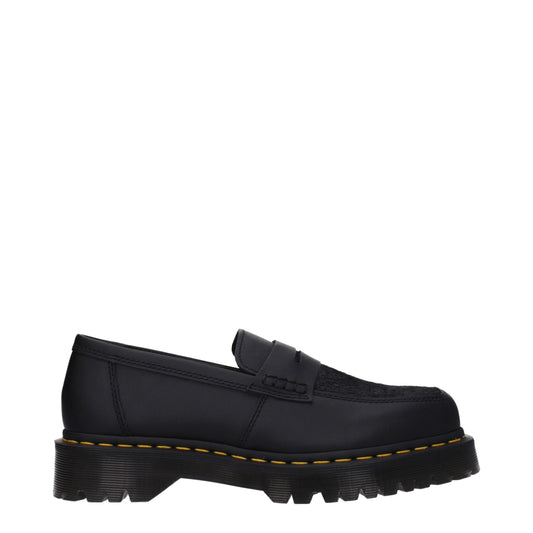 Dr. Martens – Slipper aus schwarzem Leder