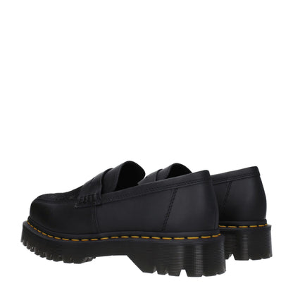 Dr. Martens – Slipper aus schwarzem Leder