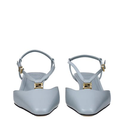 Fendi – Hellblaue flache Ledersandalen