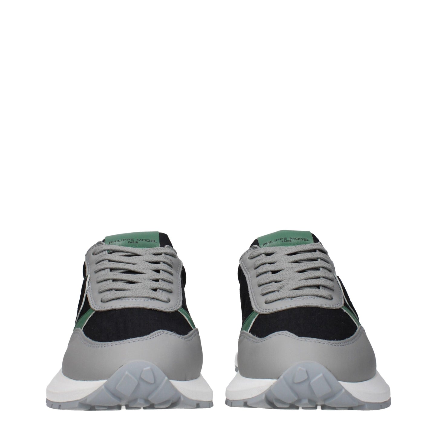 حذاء رياضي من القماش الأسود من فيليب موديل