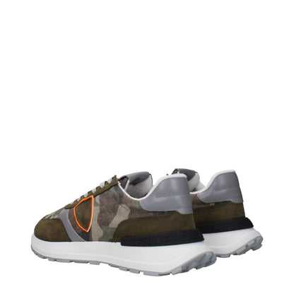 حذاء رياضي فيليب موديل من القماش الأخضر