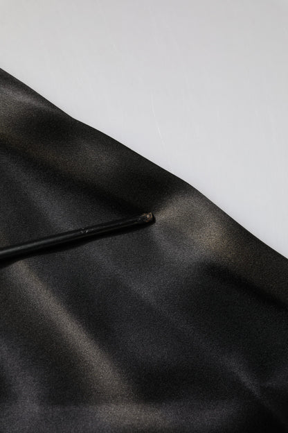 Dolce &amp; Gabbana – Blusenoberteil aus schwarzer Seide mit Ascot-Kragen und Knöpfen