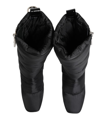 Dolce &amp; Gabbana – Schwarze, gepolsterte Stiefel mit Logo-Absatz und mittelhohem Schaft