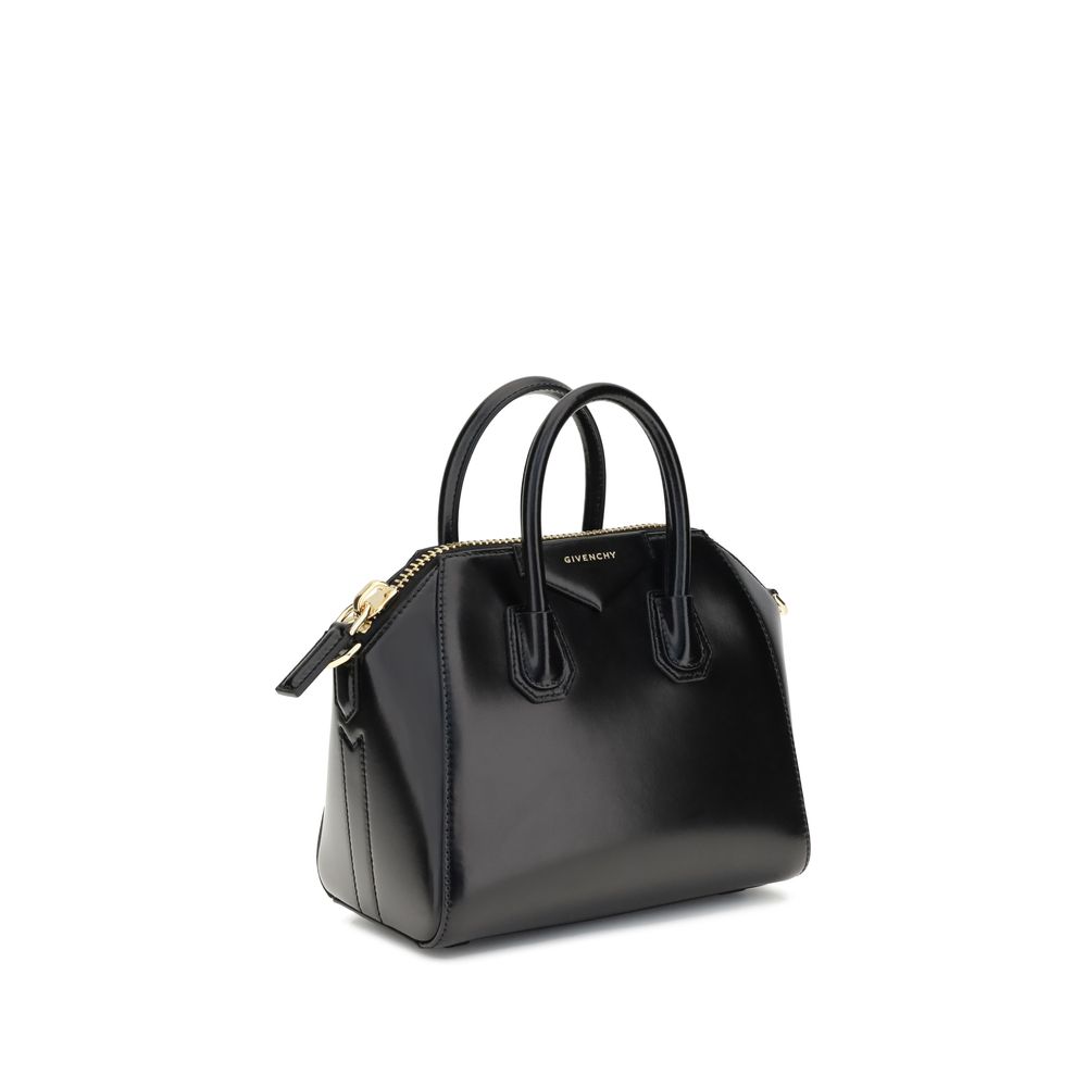 Givenchy Handtasche aus schwarzem Kalbsleder (Bos Taurus)
