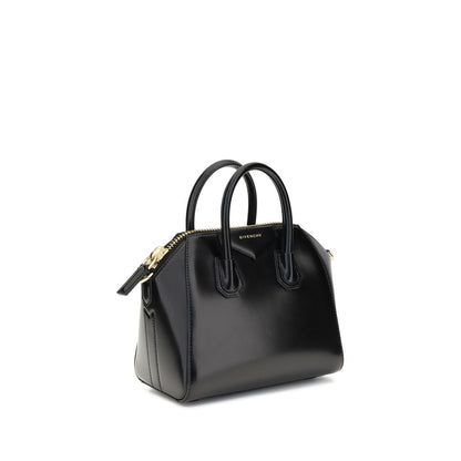 Givenchy Handtasche aus schwarzem Kalbsleder (Bos Taurus)