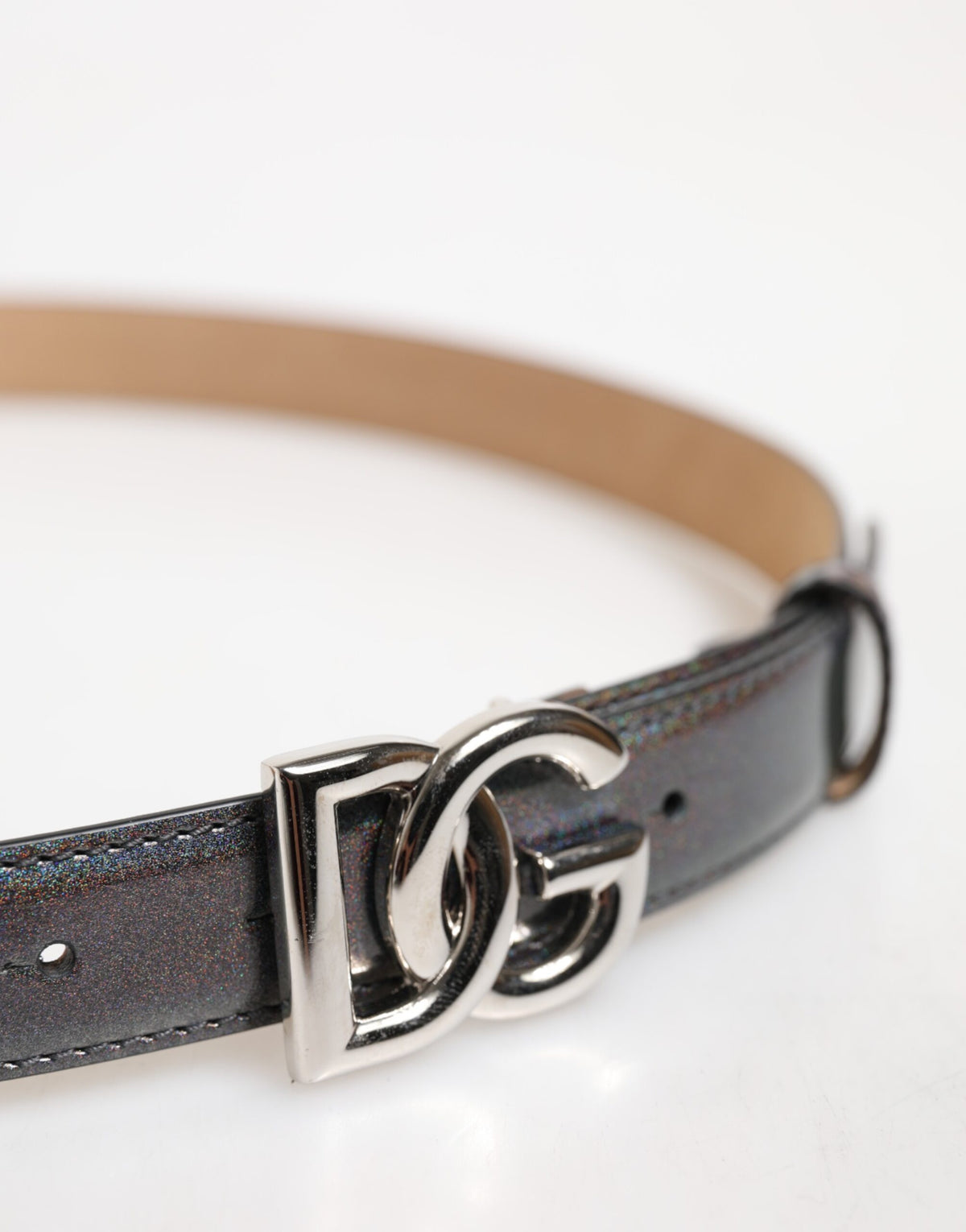Dolce &amp; Gabbana – Silberfarbener Gürtel aus metallischem Leder mit Logoschnalle