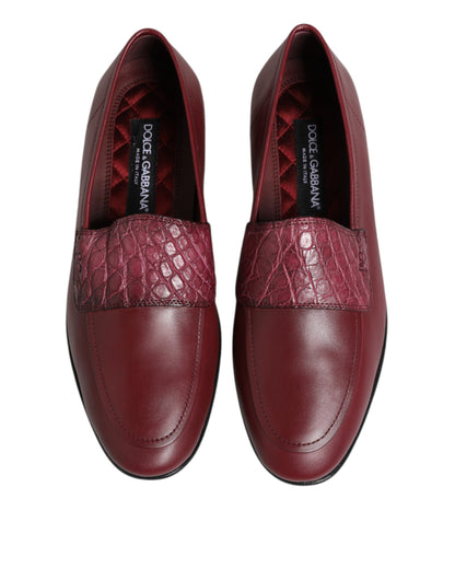 Dolce &amp; Gabbana – Formelle Slipper aus burgunderrotem Leder