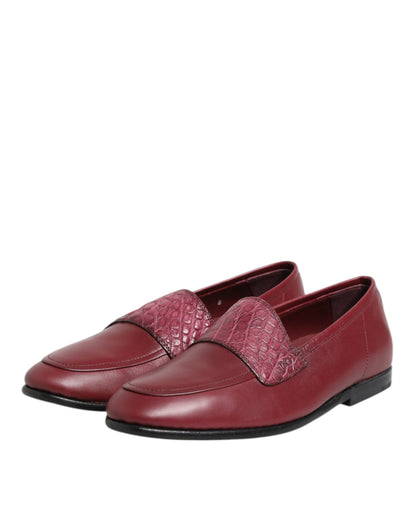 Dolce &amp; Gabbana – Formelle Slipper aus burgunderrotem Leder