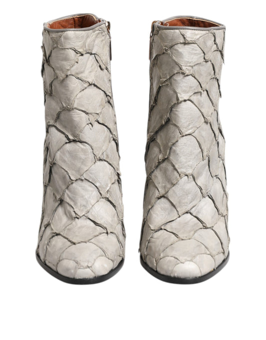 حذاء دولتشي آند غابانا بكعب عالٍ من الجلد باللون الأبيض العاجي