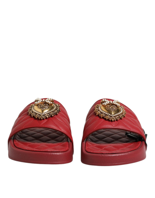 Dolce &amp; Gabbana Red Devotion Pantoletten aus Matelassé-Leder