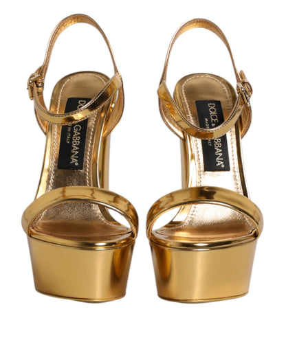 Dolce &amp; Gabbana Keira Sandalen aus goldenem Leder mit Plateausohle