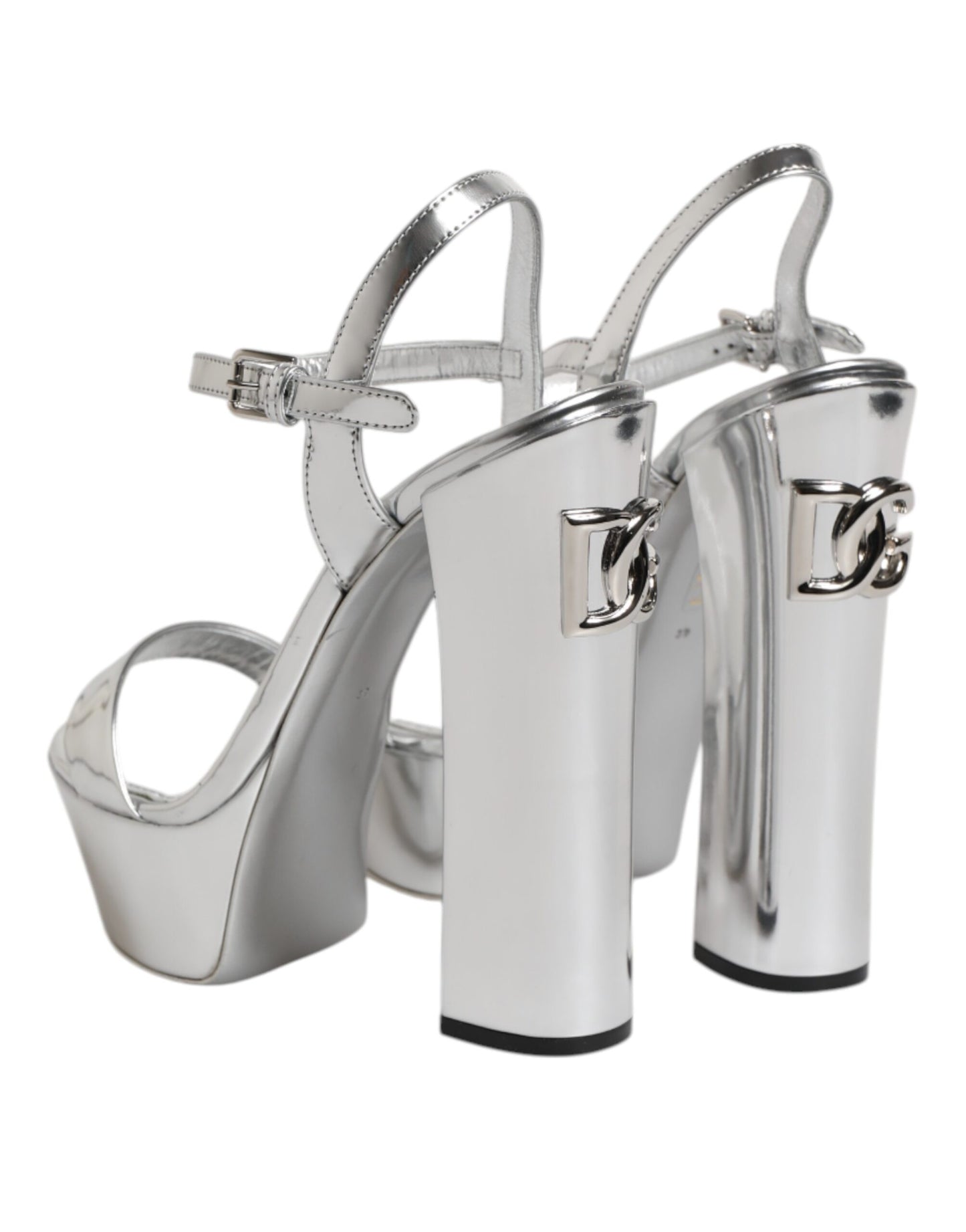 Dolce &amp; Gabbana Keira Sandalen aus silbernem Leder mit Plateau