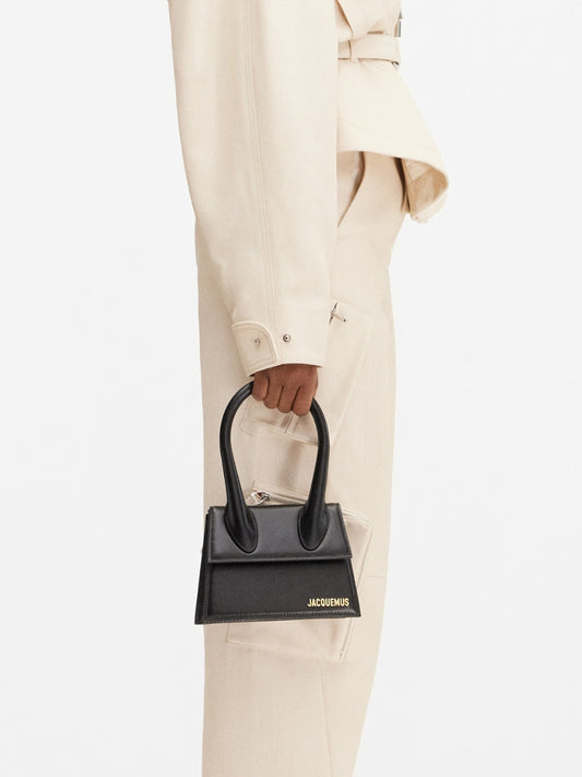 Jacquemus Le Chiquito Moyen Schwarze Tasche